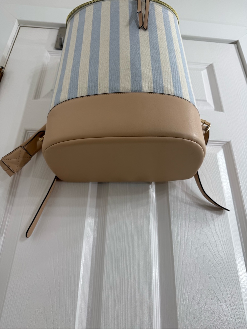 Poppy & Peonies Chill Out Leakproof Cooler Backpack Amalfi Stripe - Picture 7 of 12